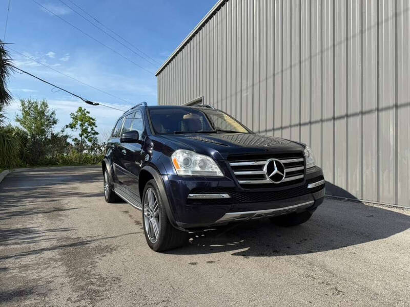 2012 Mercedes-Benz GL-Class GL 550 4MATIC