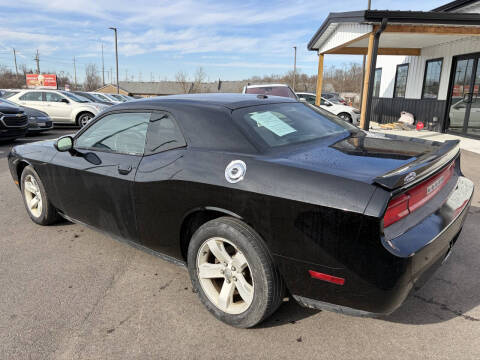 2012 Dodge Challenger SXT
