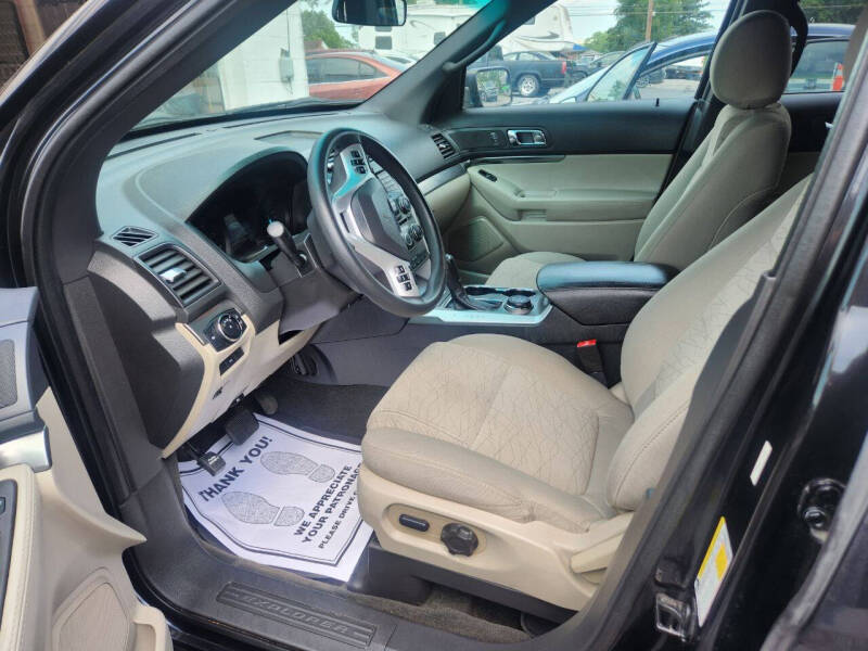 2015 Ford Explorer Base - Photo 14