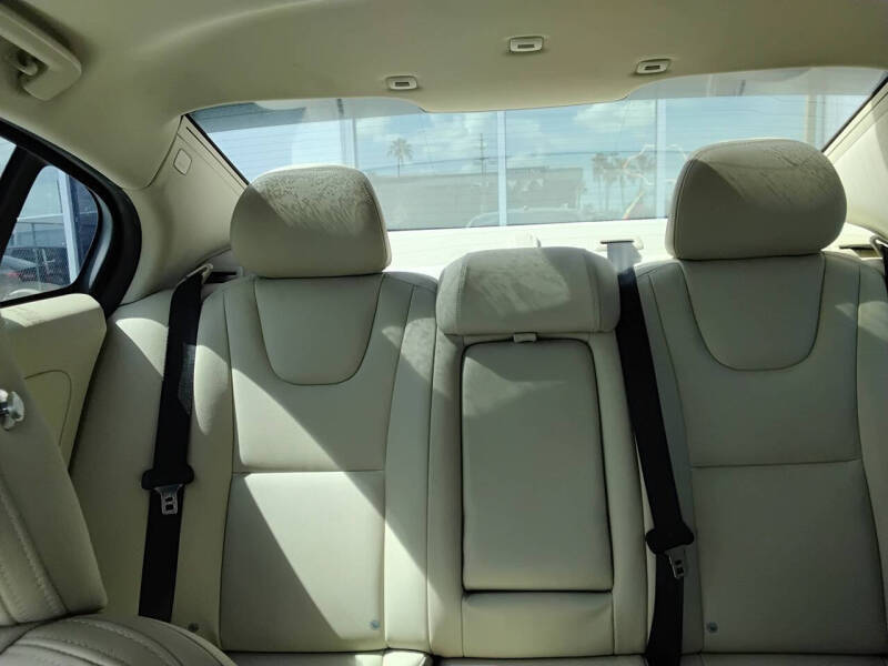 2016 Volvo S60 T5 Drive-E Inscription Platinum