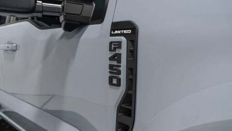 2024 Ford F-450 Super Duty Limited