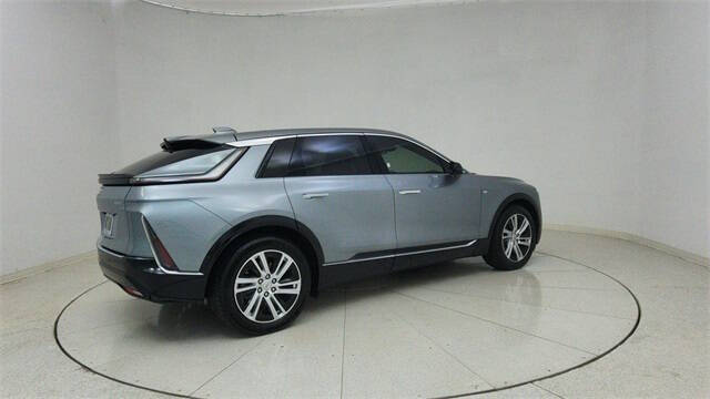 2024 Cadillac LYRIQ Tech