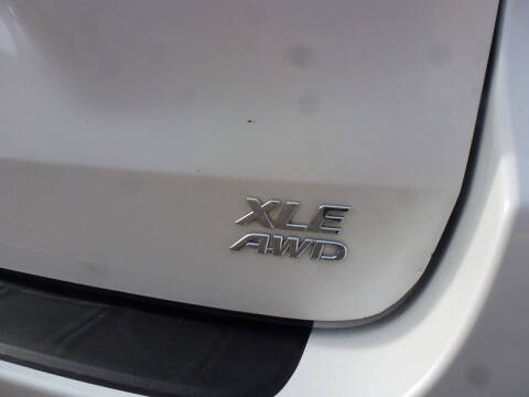 2017 Toyota Sienna XLE Premium 7-Passenger