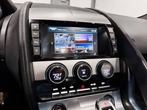 2017 Jaguar F-TYPE Premium