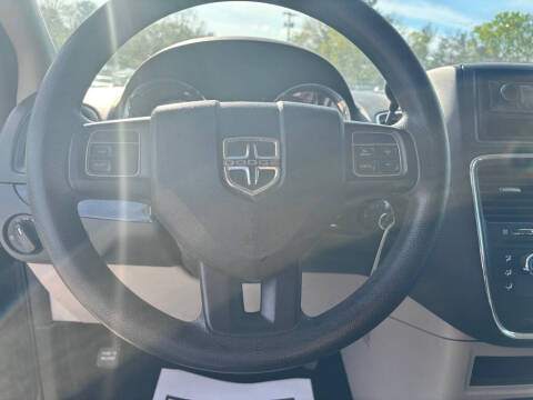2012 Dodge Grand Caravan American Value Package