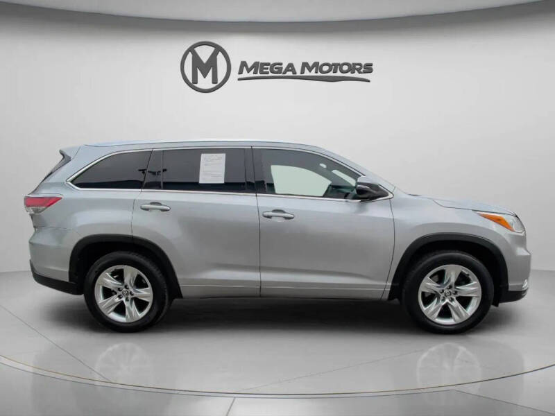 2016 Toyota Highlander
