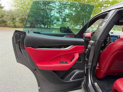 2017 Maserati Levante
