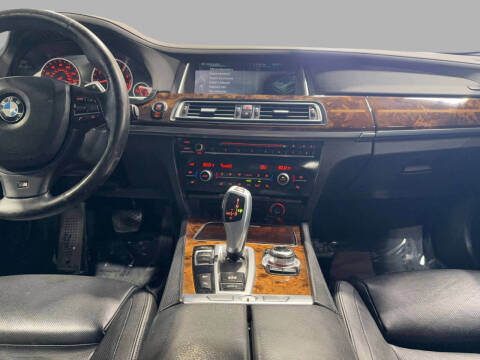 2013 BMW 7 Series 740Li xDrive