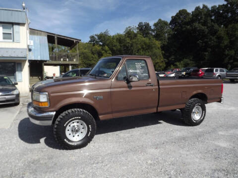1992 Ford F-150 for sale at Country Side Auto Sales in East Berlin PA