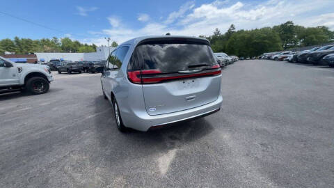 2023 Chrysler Pacifica Touring L
