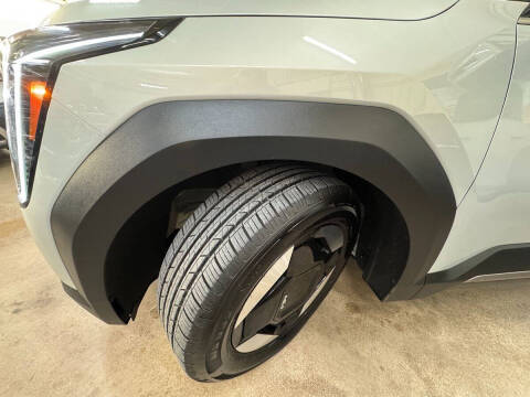 2024 Kia EV9 Light Long Range