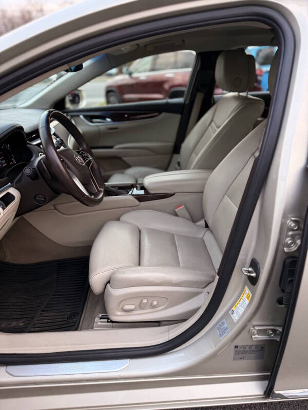 2014 Cadillac XTS Luxury Collection