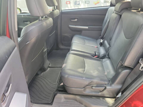 2013 Toyota Prius v Five
