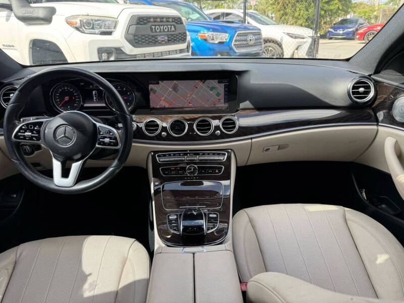 2019 Mercedes-Benz E-Class E 300