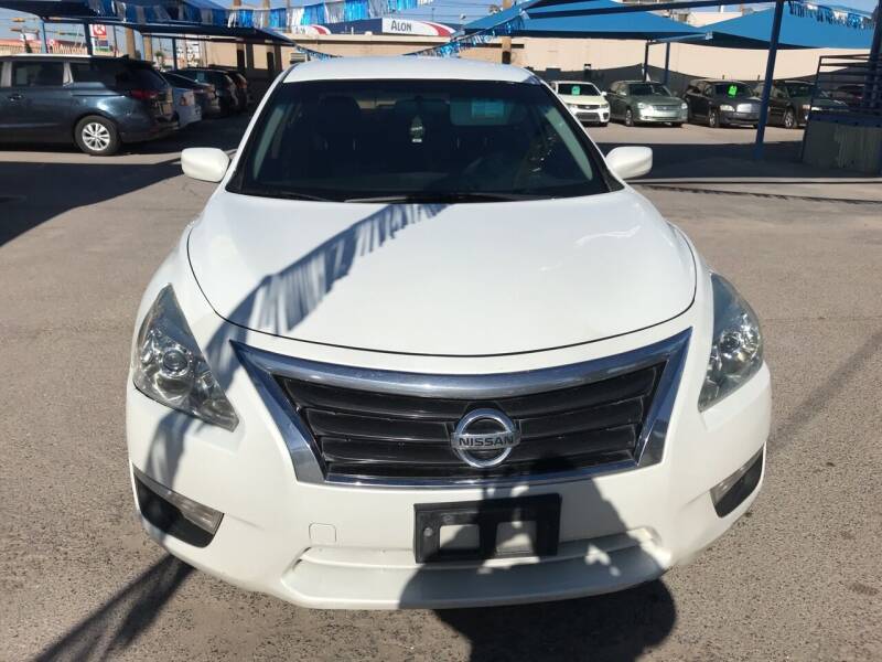 2014 Nissan Altima for sale at Autos Montes in Socorro TX