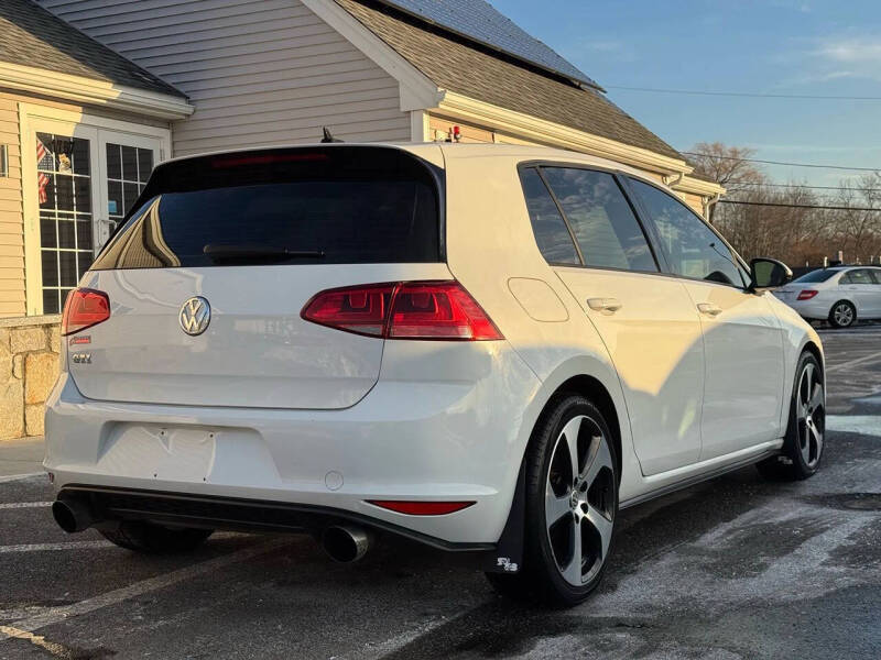 2015 Volkswagen Golf GTI SE