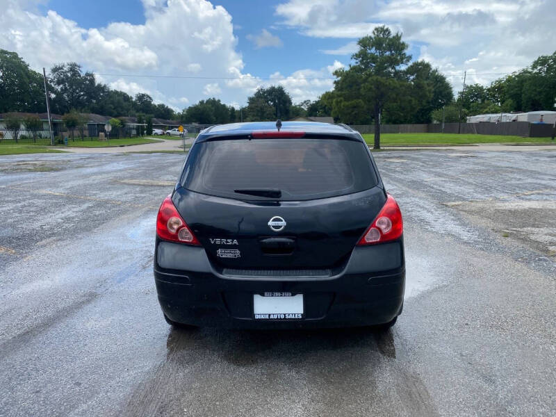 2009 Nissan Versa 1.8 S