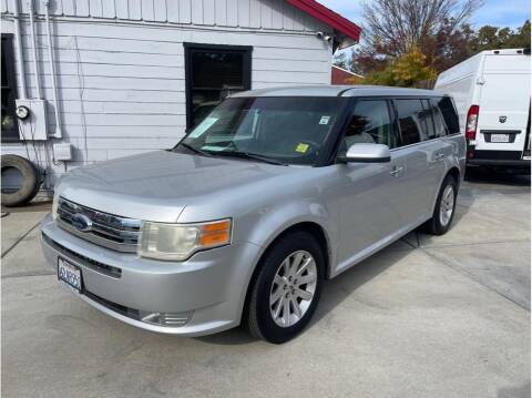 2009 Ford Flex for sale at Dealers Choice Inc in Farmersville CA