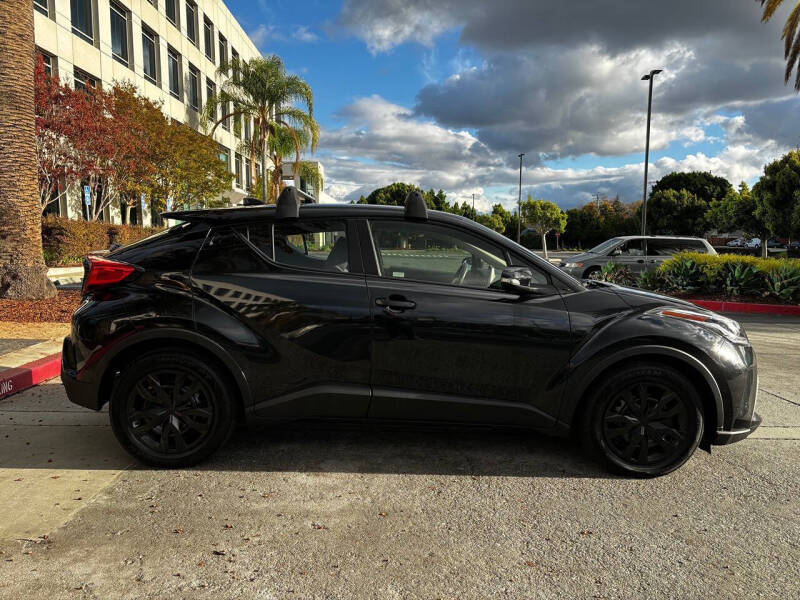 2020 Toyota C-HR LE