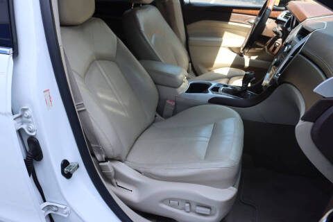 2011 Cadillac SRX Luxury Collection