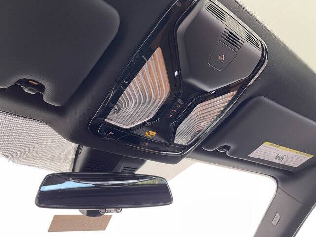 2026 BMW 2 Series 230i