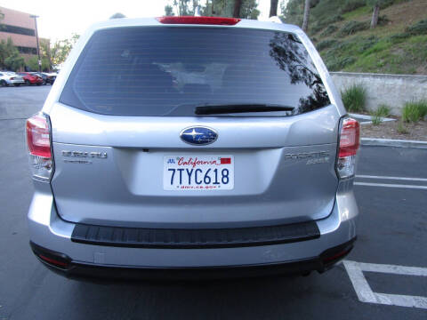 2017 Subaru Forester 2.5i