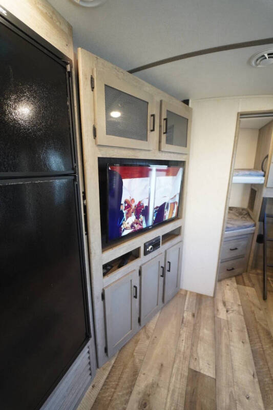 2021  Keystone   Outback