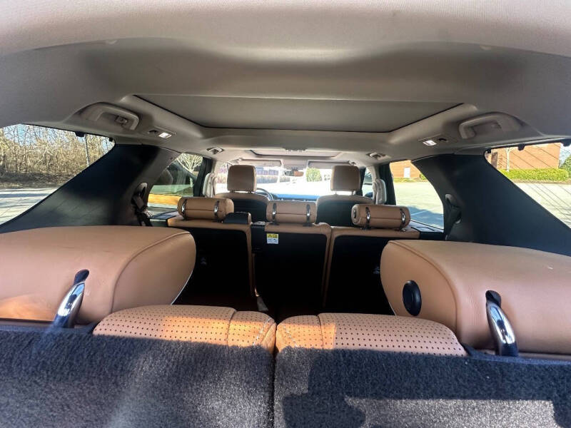 2017 Land Rover Discovery First Edition