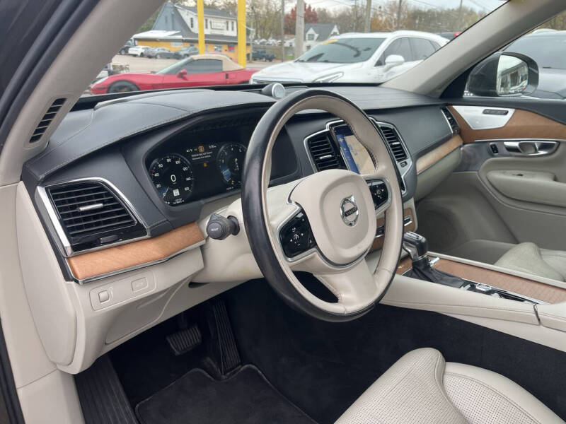 2018 Volvo XC90 T6 Inscription