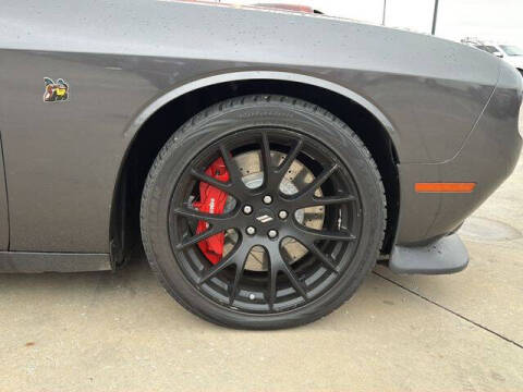 2018 Dodge Challenger 392 HEMI Scat Pack Shaker