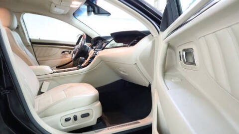 2017 Ford Taurus Limited