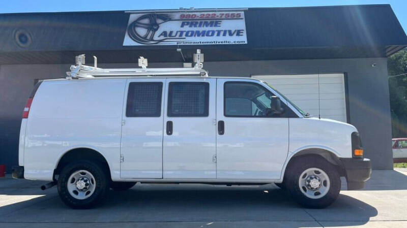 2017 Chevrolet Express 2500