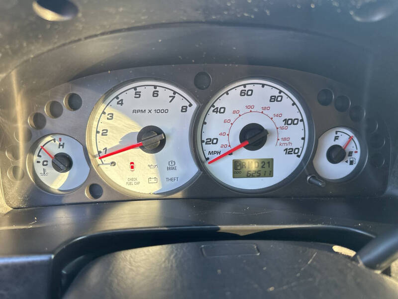 2004 Ford Escape XLT