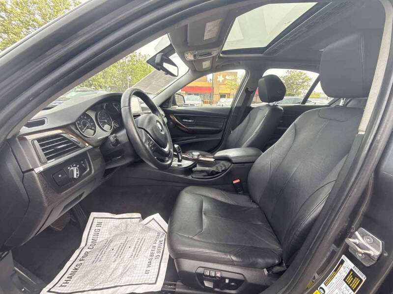 2015 BMW 3 Series 328i