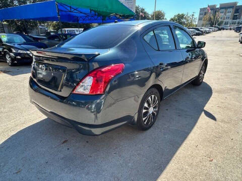 2017 Nissan Versa 1.6 S