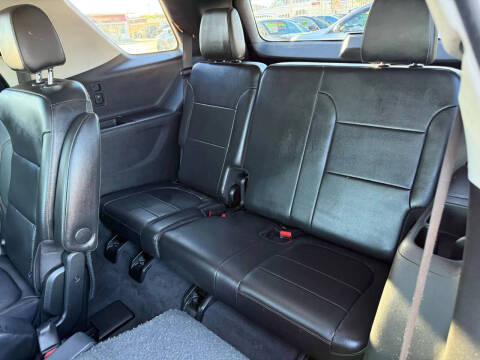 2020 Chevrolet Traverse LT Leather