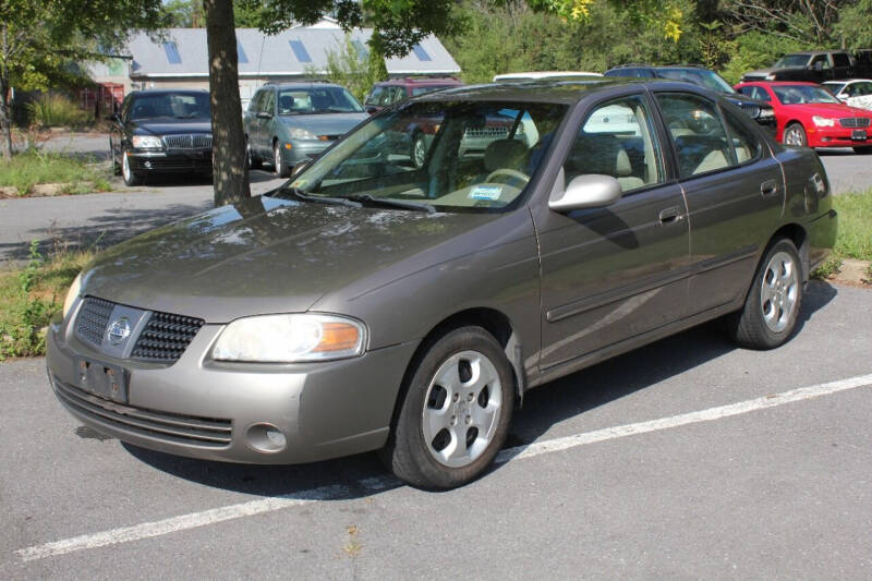 2004 Nissan Sentra for sale at Auto Bahn Motors in Winchester VA