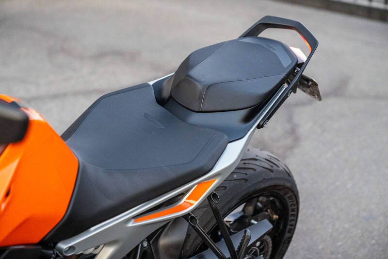 2019 KTM 790 Duke