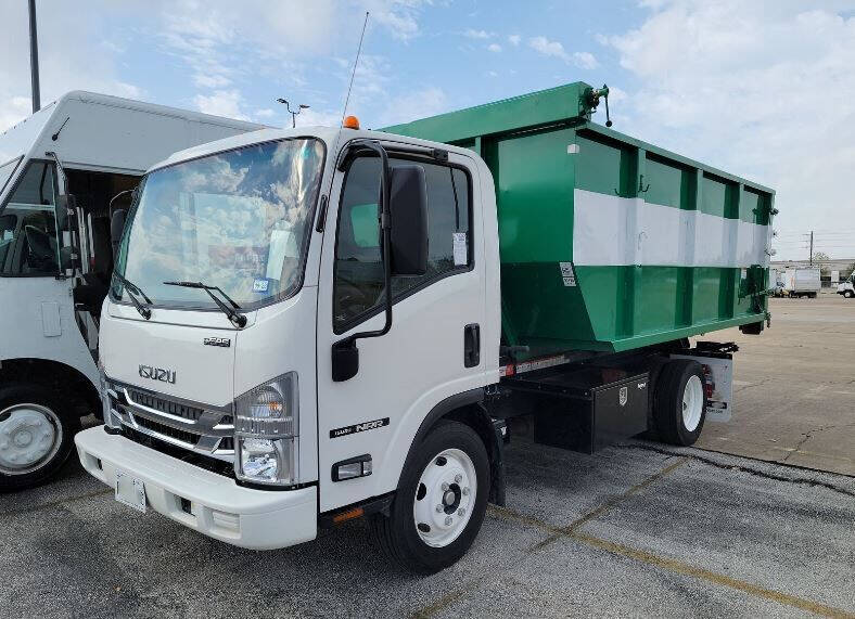 2022 Isuzu NRR for sale at Trucksmart Isuzu in Morrisville PA