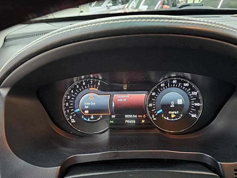 2016 Ford Explorer Platinum