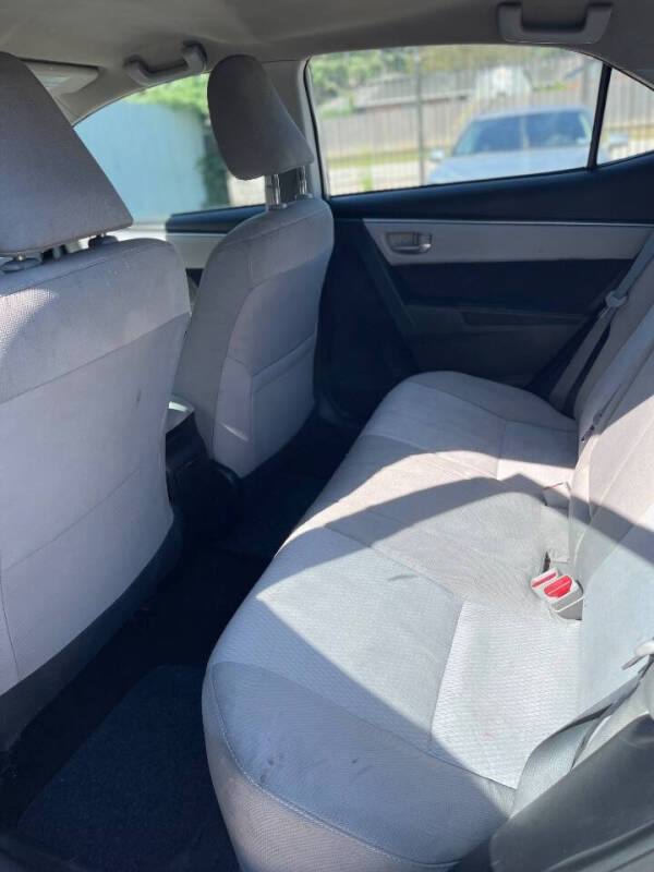 2016 Toyota Corolla LE