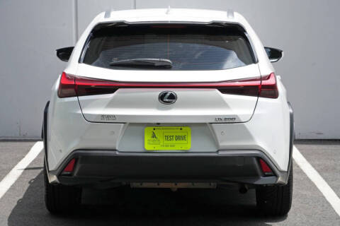 2022 Lexus UX 200