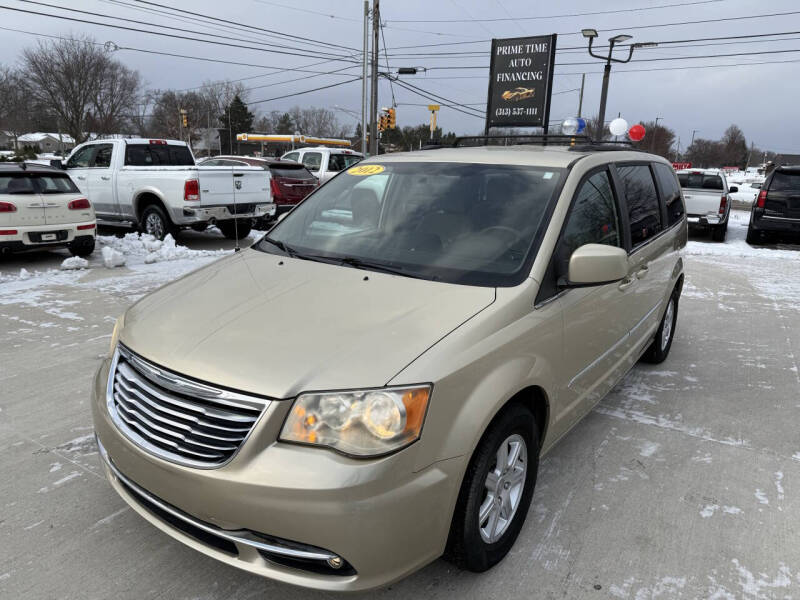 2012 Chrysler Town and Country Touring