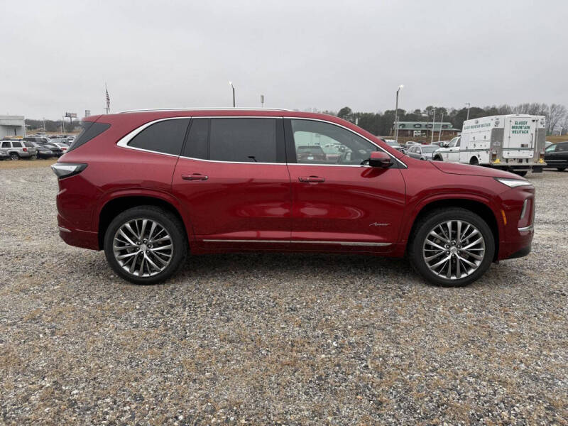 2025 Buick Enclave Avenir