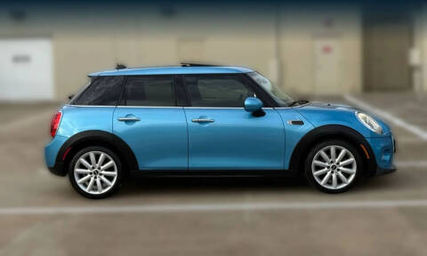 2015 MINI Hardtop 4 Door Cooper