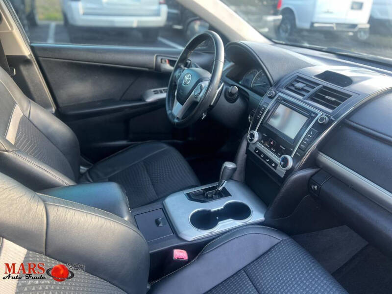2012 Toyota Camry SE V6