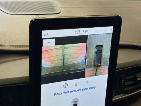 2022 Ford Explorer Hybrid Platinum