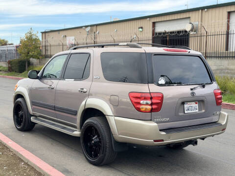 2002 Toyota Sequoia SR5