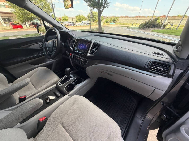 2017 Honda Pilot EX