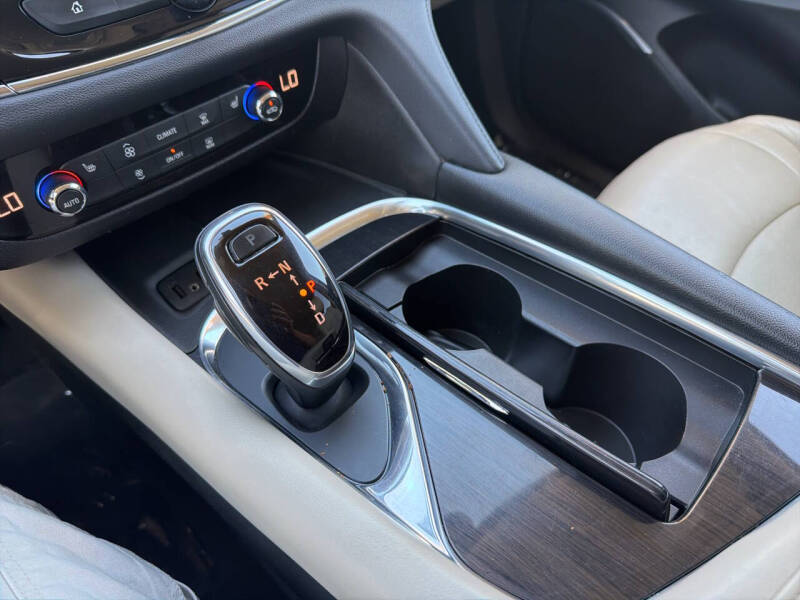 2018 Buick Enclave Essence